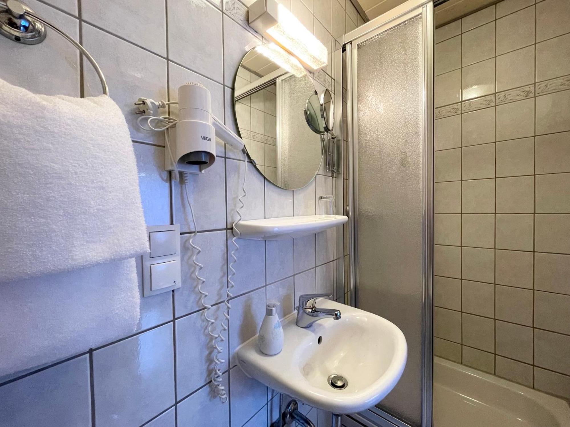 Hotel-Pension Hommen Koblenc Exteriér fotografie